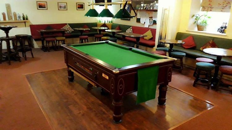 The Stan Laurel Inn (Ulverston) pool table